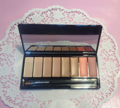"Camouflage Palette"
